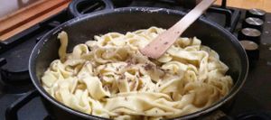 Tagliatelle "al burro e tartufo" (with butter and truffle)